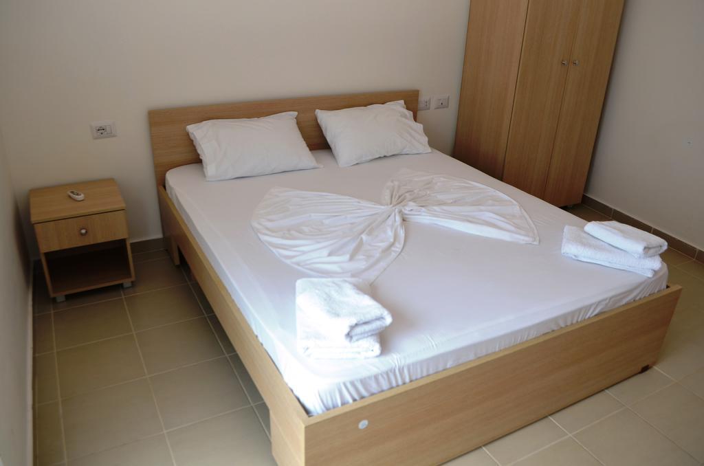 Elite 2 Kosta Hotel Dhërmi Eksteriør billede